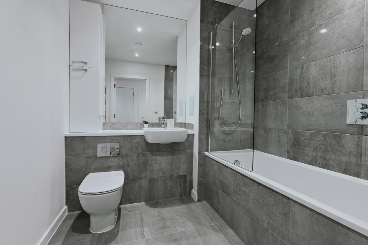 Khayat Homes - The Owelor - Two Bed Londyn Zewnętrze zdjęcie