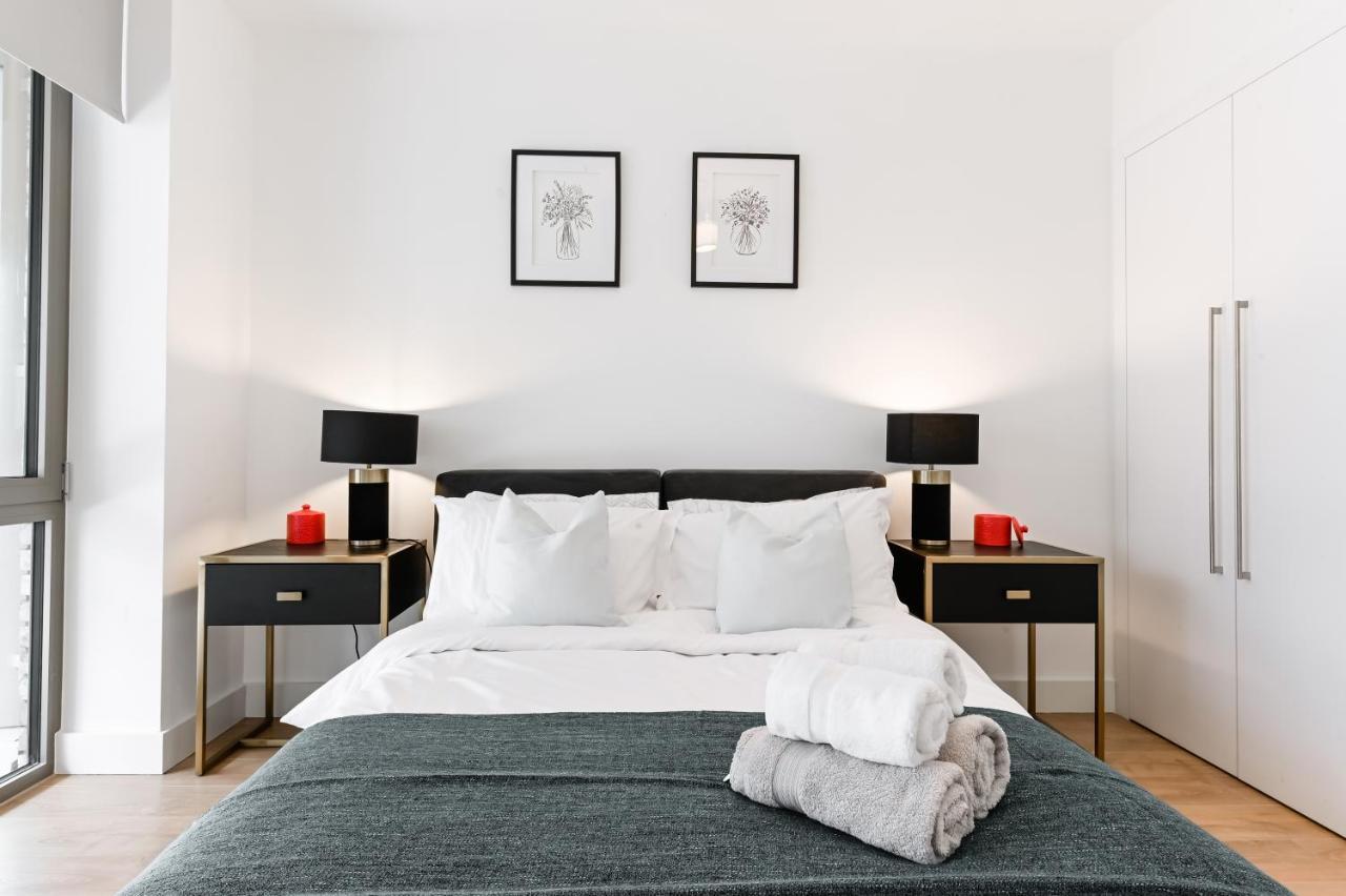 Khayat Homes - The Owelor - Two Bed Londyn Zewnętrze zdjęcie