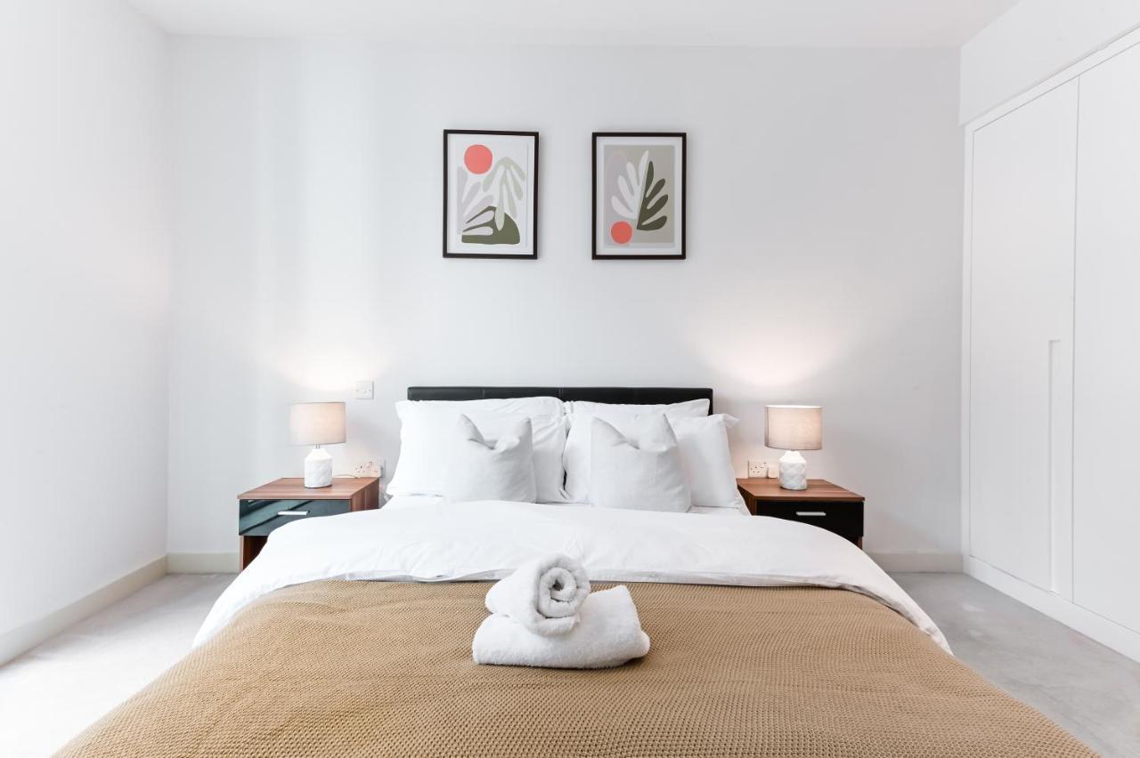 Khayat Homes - The Owelor - Two Bed Londyn Zewnętrze zdjęcie