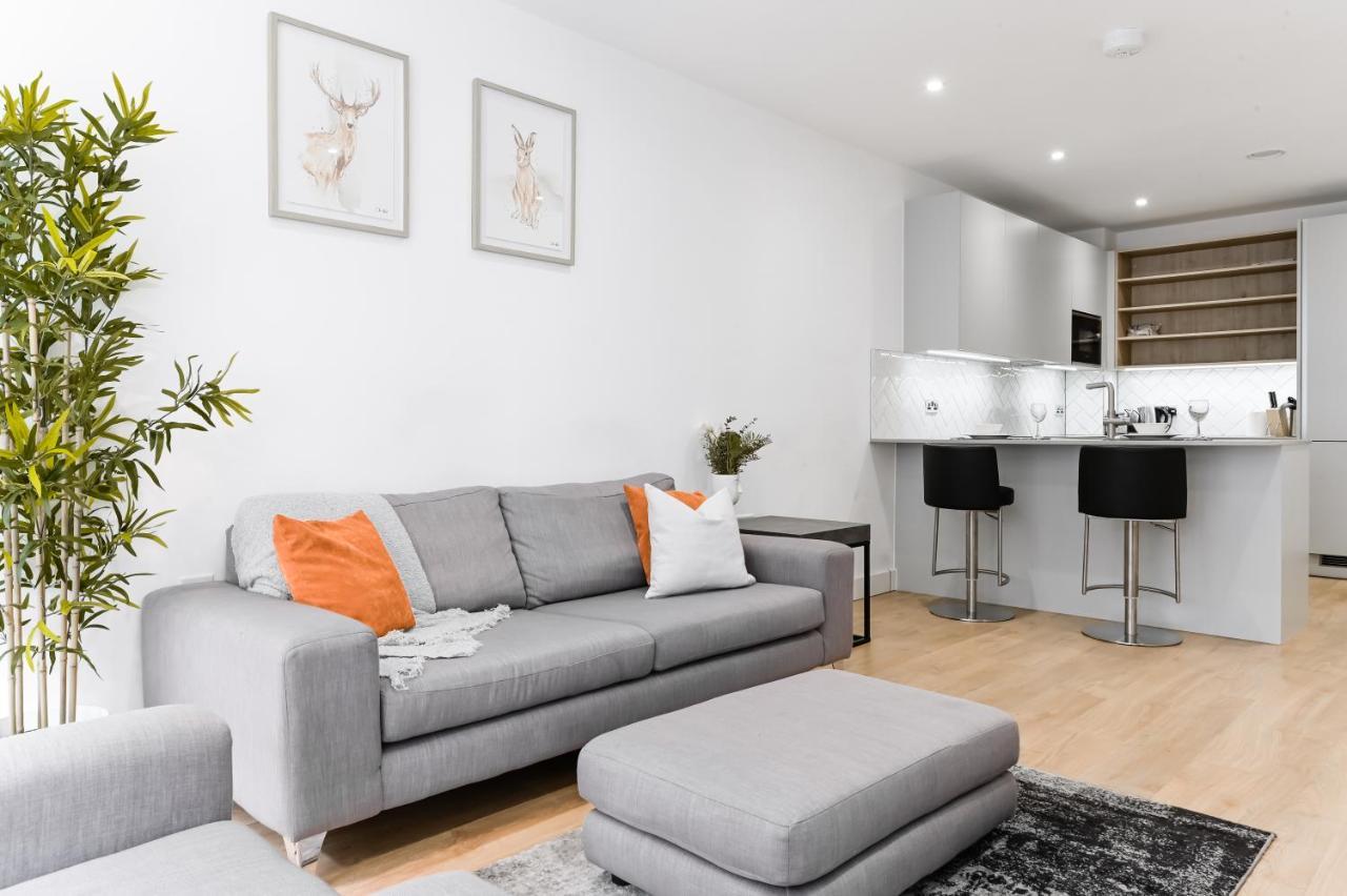 Khayat Homes - The Owelor - Two Bed Londyn Zewnętrze zdjęcie