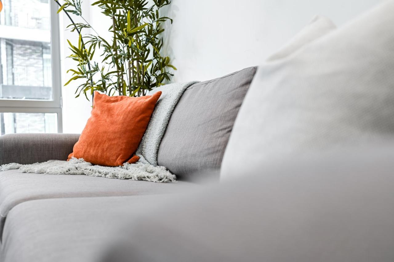 Khayat Homes - The Owelor - Two Bed Londyn Zewnętrze zdjęcie